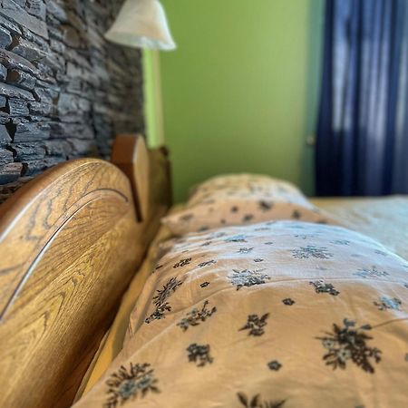 Apartmani Mia Palit Екстер'єр фото