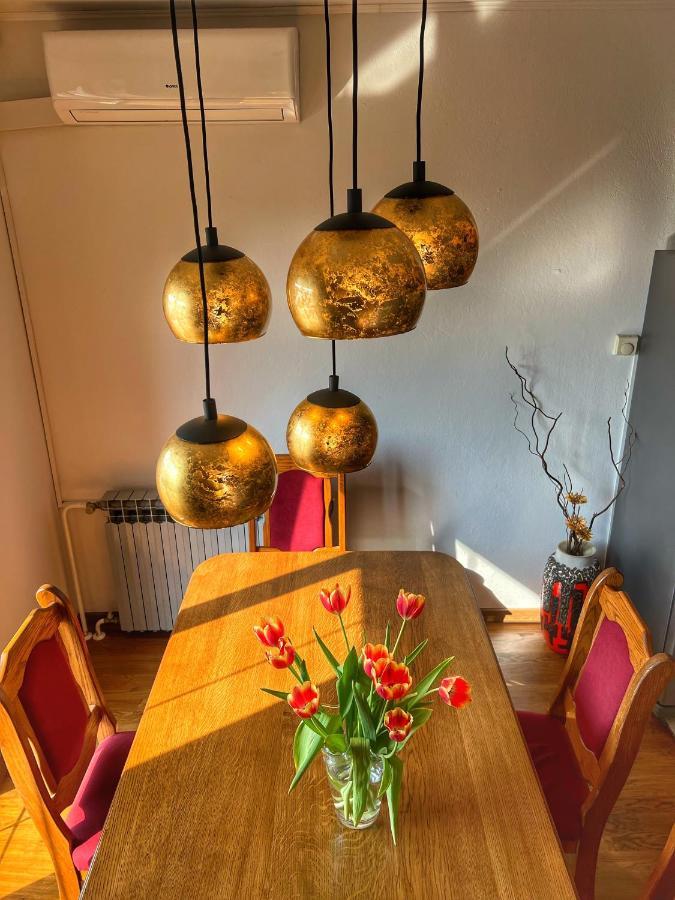 Apartmani Mia Palit Екстер'єр фото