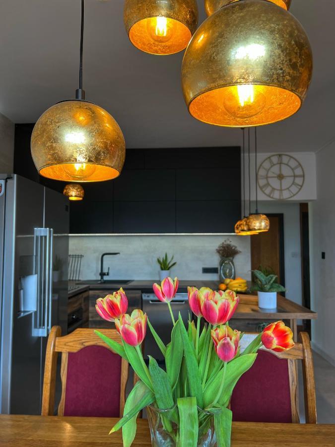 Apartmani Mia Palit Екстер'єр фото